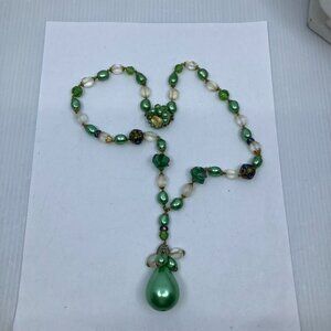 Vtg MIRIAM HASKELL ? green lucite glass beads tassel necklace